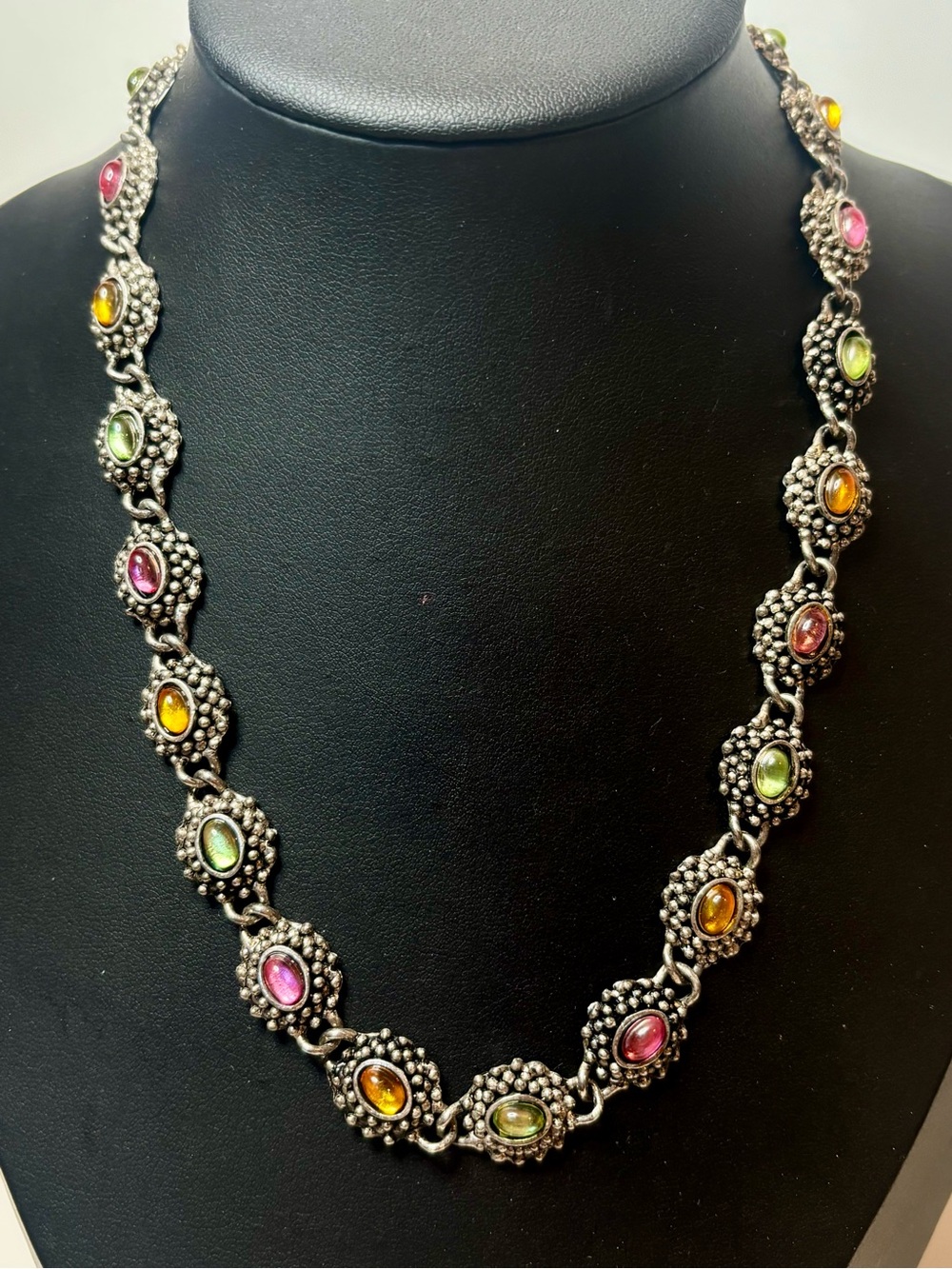 Vintage Boho Necklace Multicolor‎ Glass Cabochons Silver Tone Link 17”